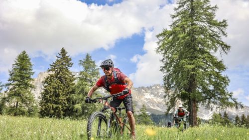Domenica senz&rsquo;auto a Carezza Dolomites: via Nigra solo per ciclisti ed escursionisti