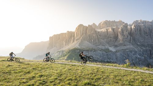Les 2 Alpes, parte la stagione estiva al bike park. Ecco le novità e gli eventi