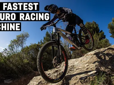 Video Adjust Your Speed, la nuova Canyon Strive