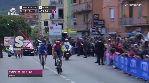 Jonathan Milan di rabbia! Il friulano si prende il traguardo volante di Venafro e i 12 punti per rilanciarsi per la maglia ciclamino: rivivi la volata