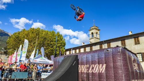 Melavi' Valtellina eBike festival si sposta in primavera ed apre le iscrizioni.