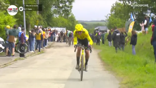 Fiorelli, che forza! Filippo stacca tutti dopo lultimo tratto di pavé: rivivi lo scatto decisivo dellitaliano della Visma Lease a Bike