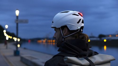 Con urban planet Uvex inventa il casco da bici completamente riciclabile