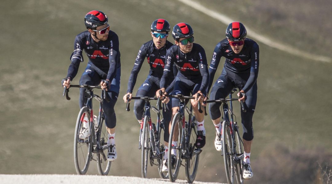 I campioni del team Ineos Grenadiers scelgono Wasabi, il nuovo top di gamma di Kask