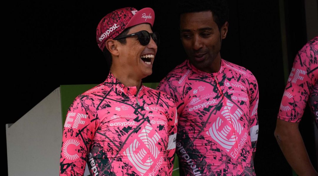 Esteban Chaves dice basta: saluta l'agonismo il colibrì di Colombia che nel 2016 sfiorò il Giro e vinse il Lombardia