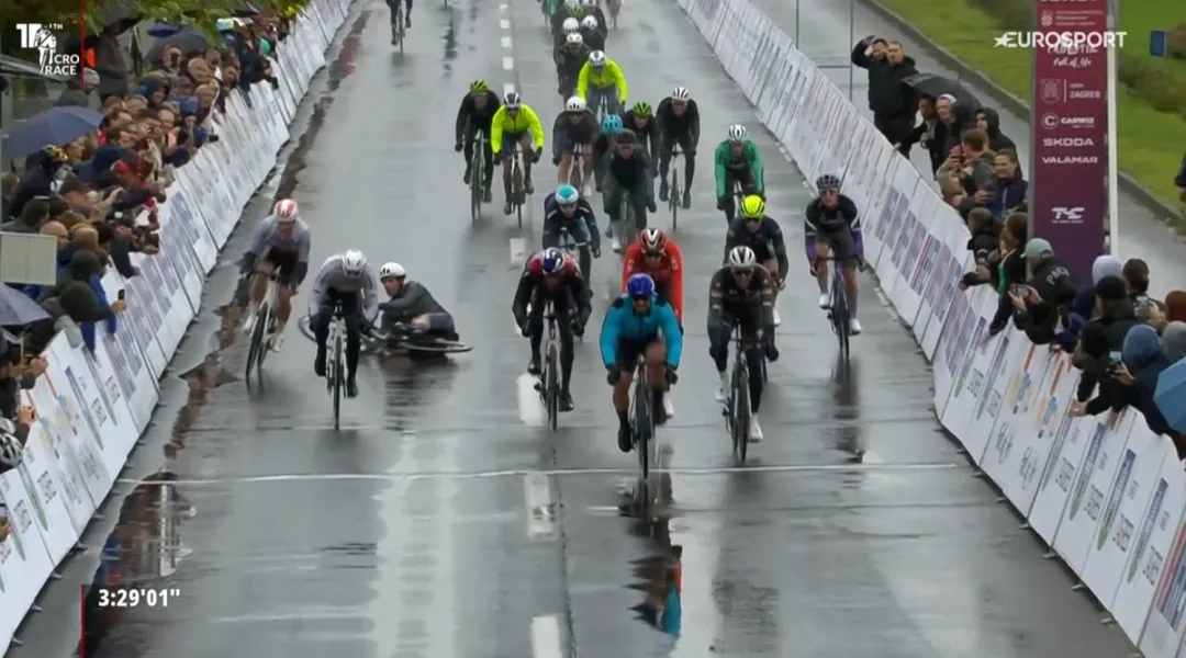 Kogut questa volta batte Magnier alla CRO Race che è di McNulty. Gate chiude il Langkawi di Delbove