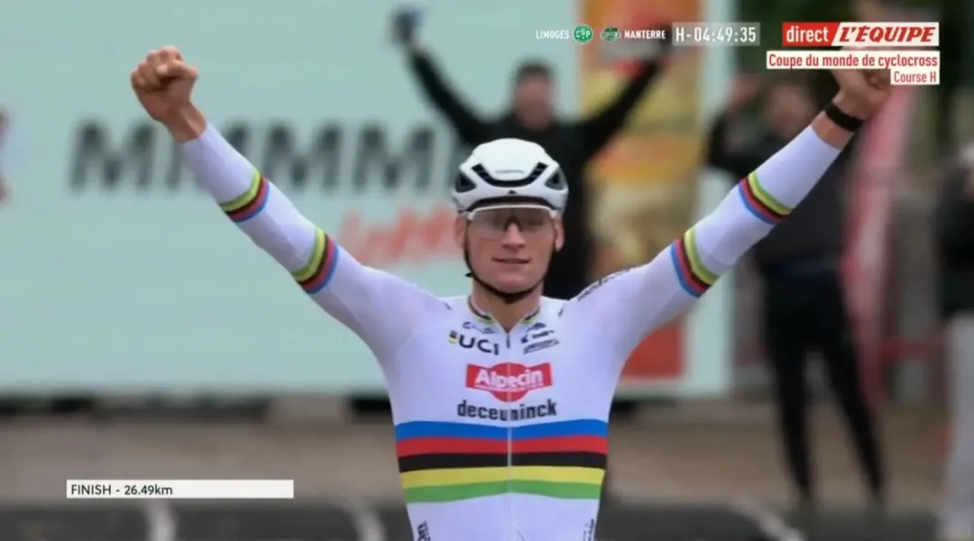Il 'Divino' Mathieu è debordante: Van der Poel conquista ancora Anversa, brilla pure l'iride di Van Empel