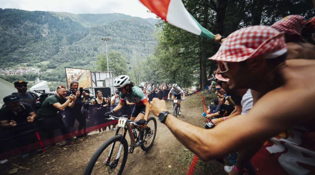 Martina Berta, una leonessa d'argento! Sina Frei domina il Mondiale di XCO, poi la stella azzurra su Koller