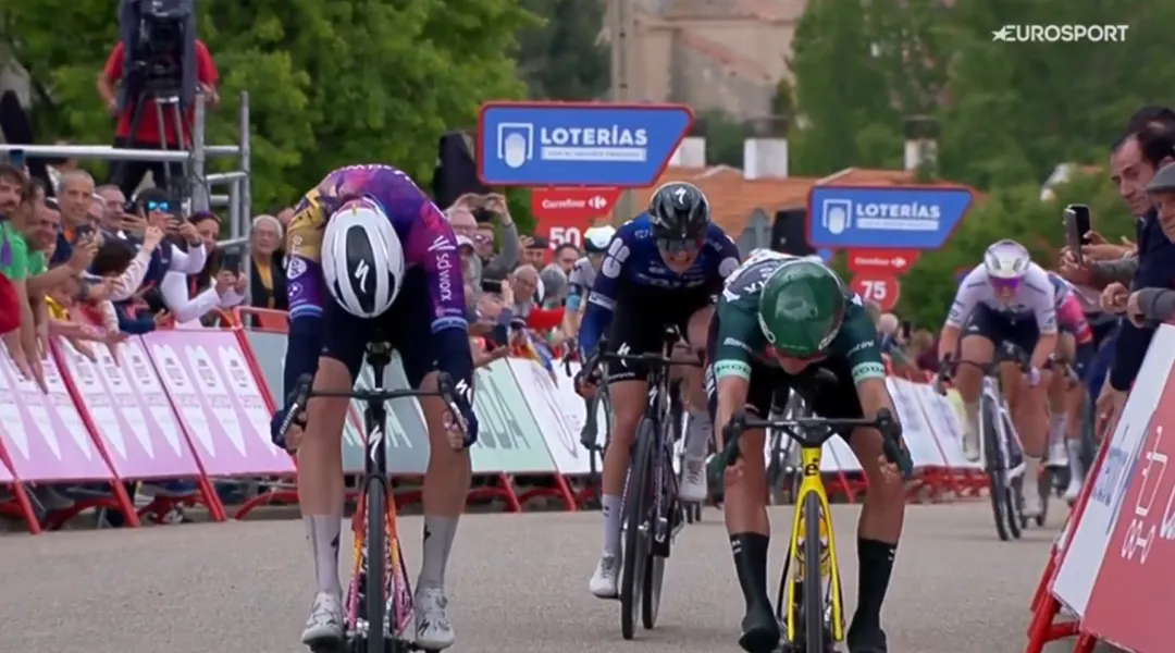 Penultima tappa della Vuelta, a Baltanas è ancora festa Vos. Sabato il gran finale con Vollering leader