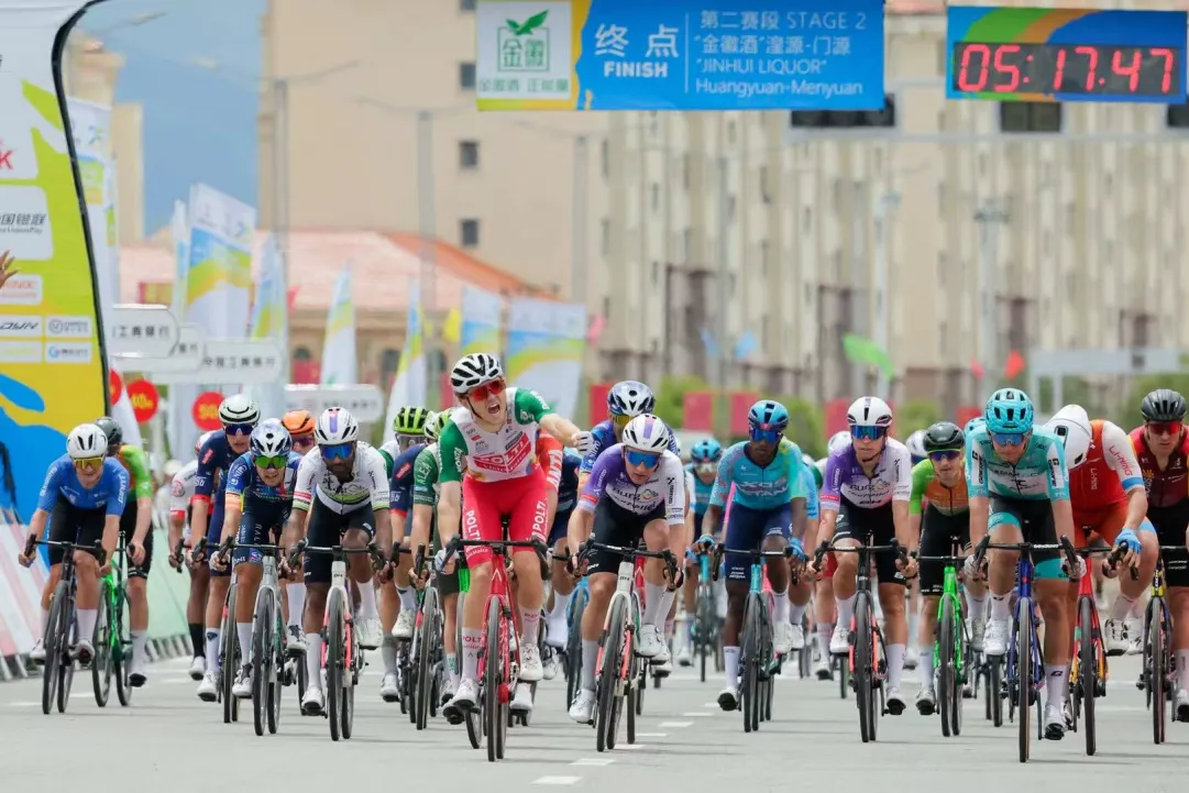 La prima da pro di Gabriele Bessega! Il talento della Polti apre la doppietta tricolore con Manenti al Tour of Qinghai