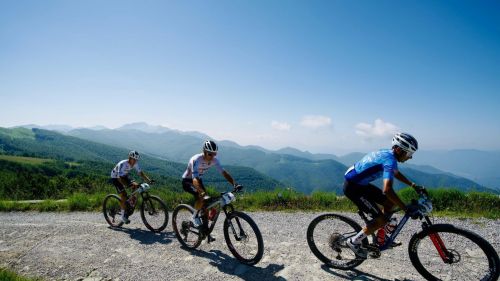 La Queen Stage di Appenninica incorona Lola Bakker e Diego Arias: oggi l'arrivo a Castelnovo ne' Monti