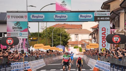 Un Giro bellissimo quello di Vollering, l'eterna Van der Breggen e la cinquina tricolore. E due episodi che fanno male