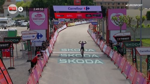Il ritorno alla vittoria di Anna Van der Breggen: assolo splendido a Borja, alle sue spalle Vos e Vollering