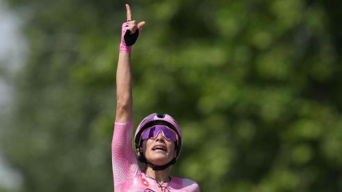 Elisa, che meraviglia! Tripletta da sogno per Balsamo al Giro Women, anche Buja è della cuneese