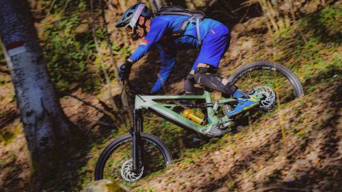 Pirelli CYCL-e WT, quando il gioco si fa duro con... l'inverno