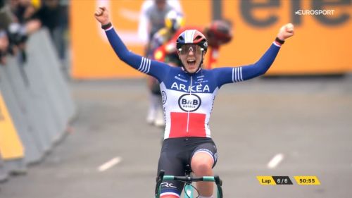 Senza Brand, urla Fouquenet a Zolder. Van Aert e Del Grosso a duello, la spunta il talento olandese