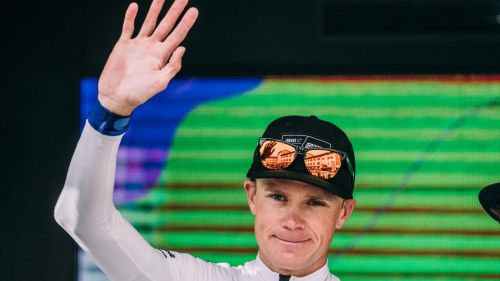 Ora è ufficiale, a 41 anni Chris Froome si ritira dal ciclismo pro: Non volevo finire con quell'incidente del 2025