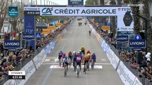 Ancora Van der Poel a Martinsicuro e Pellizzari si prende la maglia! Altro finale pazzesco alla Tirreno-Adriatico