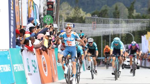 Kristoff batte gli italiani nella prima volata della CRO Race, tappa e maglia per Poole al Tour de Langkawi