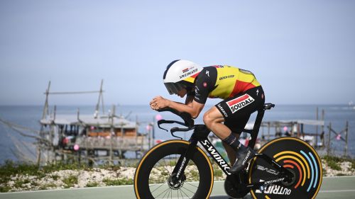 E' sempre Evenepoel il signore del tempo: crono dominante al campionato nazionale e domenica...