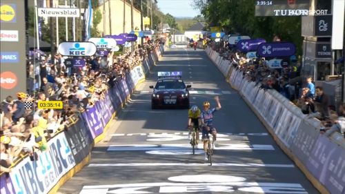 Clamoroso a Overijse! Evenepoel rientra e vince la Freccia del Brabante, psicodramma Van Aert