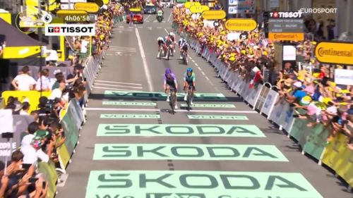 Mauro Schmid sfrutta l'occasione a Belfort, trafitto Tejada mentre Pidcock è 3° e ora ai piedi del podio nella generale