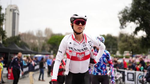 Con Niewiadoma leader, la frazione più lunga del Tour Femmes porta a Nizza. Si chiude a Burgos, tappone in Polonia