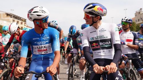 Del Toro-Pellizzari, spettacolo in tandem al Deutschland Tour: il messicano ipoteca la corsa, il Duca si prende la tappa