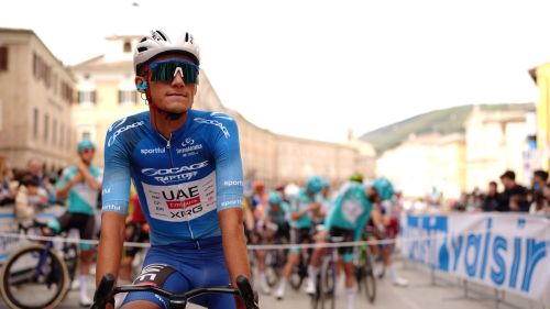 Si chiude in Germania, con Del Toro padrone, e al Renewi Tour dove guida Philipsen. Vuelta, volata a Manosque