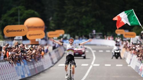 Dal 1973 di Gibì Baronchelli al 2026 di Finn: doppietta Giro Next Gen-Tour de l'Avenir, Lorenzo è già grande