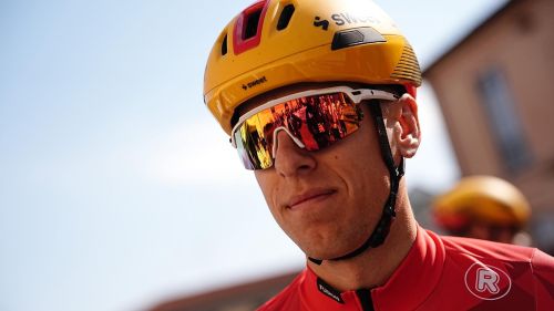 Che doppietta per la Uno-X, in onore di re Harald V! Leknessund davanti a Johannessen per la prima in un GT