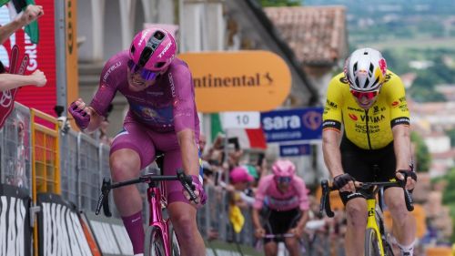 Mads Pedersen alza bandiera bianca: ufficiale il ritiro dalla Vuelta e i Mondiali sono in dubbio. Con questa condizione...