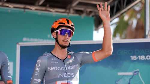 Kevin Vauquelin si prende tappa e Giro d'Abruzzo: piegato Rondel, Fancellu crolla sul più bello