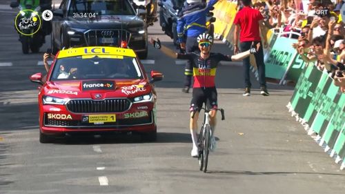 Fa festa ancora la UAE, ma questa volta con Tim Wellens: il belga vince la sua 1^ tappa al Tour