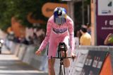 Finn da sballo, un italiano in maglia gialla per sognare 53 anni dopo Baronchelli: Lorenzo domina la cronoscalata di Flaine
