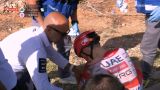 Vuelta stravolta, clamorosa caduta e ritiro per Pogacar. A Xeraco colpo di Coquard in volata