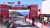 Finalmente Mas! Dopo 4 anni di digiuno e 8 alla Vuelta, il maiorchino si prende la tappa sull'Aitana e vola in roja