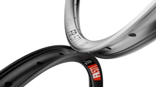 DT Swiss FR 571 – Il Cerchio che Non ha Paura di Nulla